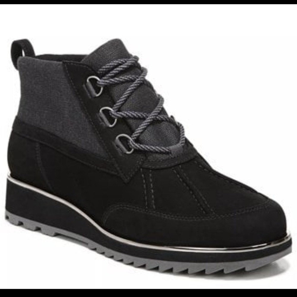 Vionic Nolan‎ Black Waterproof Lace Up Wedge Booties Women's 8.5 Outdoor Hiking